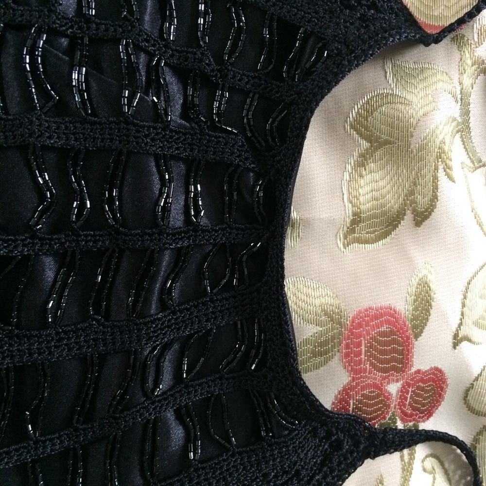 Bead-work top - Picture 4 of 6